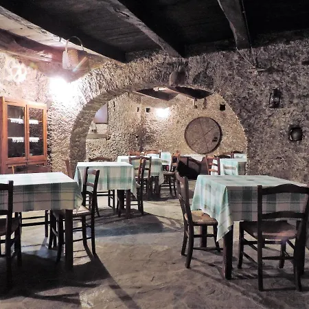 Casa Con 3 Da Letto Lombarda Alta Falerna