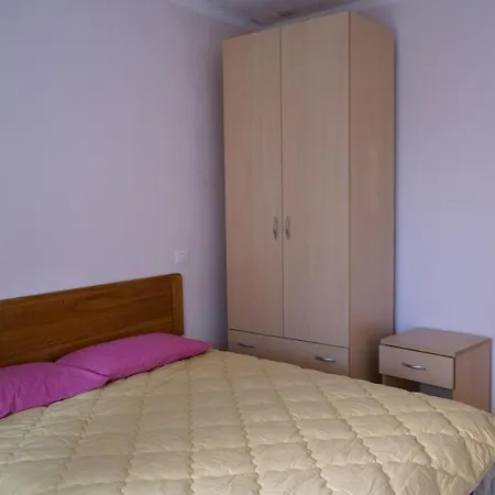 Casa Con 3 Da Letto Lombarda Alta アパート